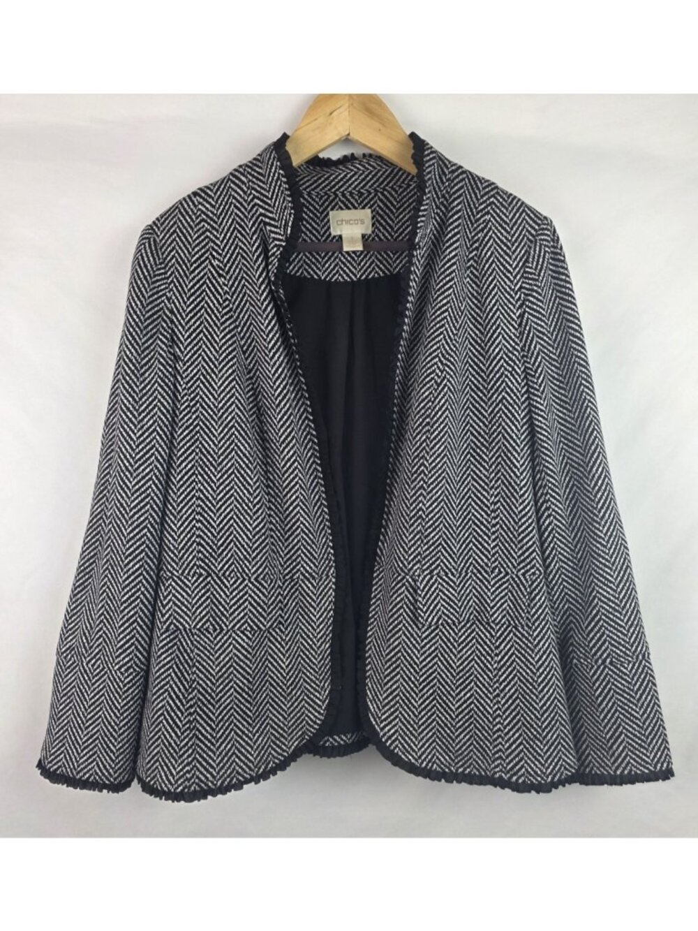 Chico's Blazer Jacket Women's Size 1 Medium Black Chevron Stripes Ruffle Top
